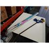 Image 1 : BEACH UMBRELLA, IRWIN QUICK GRIP CLAMP