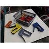 Image 1 : TRAY OF STAPLERS