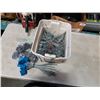 Image 1 : BIN OF TYDEN BRAMMAL METAL LOCKING STRAPS