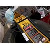 Image 2 : Cat 3 Ton Low Profile Fast Lift Floor Jack 3 inch to 19-1/2 inch Range no bar