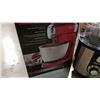 Image 2 : OSTER JUICER AND BETTY CROCKER STAND/HAND MIXER BOTH ARE WORKING