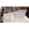 Image 1 : 4 Heavy crystal piece: decanter, basket, vase & candy dish