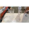 Image 2 : 4 Heavy crystal piece: decanter, basket, vase & candy dish
