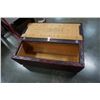 Image 2 : LEATHER LOOK CHEST