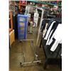 Image 2 : ROLLING CLOTHING RACK