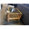 Image 2 : Wicker and glass end table