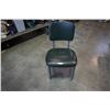 Image 2 : VINTAGE CURTIS FOREST GREEN SIDE CHAIR