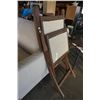 Image 8 : 2 FOLDING TEAK CHAIRS