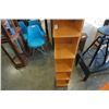 Image 2 : MAPLE CORNER BOOKSHELF 79 INCHES TALL