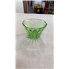 Image 8 : LOT OF VINTAGE GREEN MINT GLASS