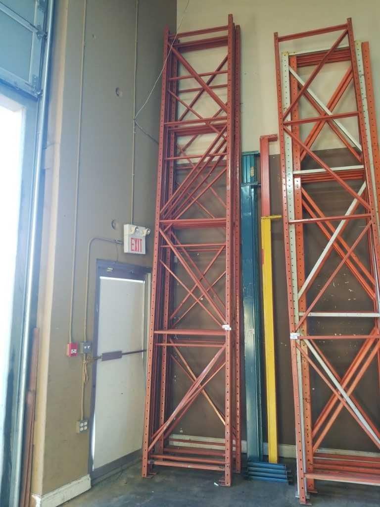 6 REDI RACK HEAVY DUTY PALLET RACKING UPRIGHTS - 3 FOOT WIDE