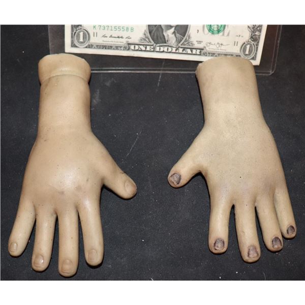 SEED OF CHUCKY GLEN GLENDA SCREEN USED HERO ANIMATRONIC PUPPET HANDS