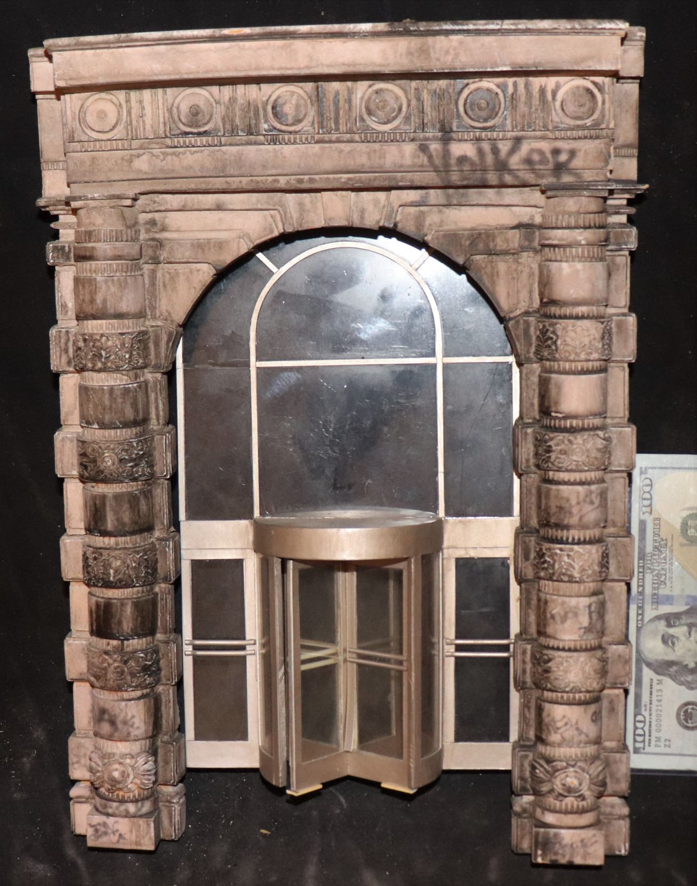 GODZILLA FLATIRON BUILDING REVOLVING DOORWAY WITH ARCH SECTION SCREEN USED
