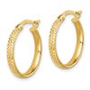 Image 2 : 14k Yellow Gold Diamond-Cut Hammered Hoop Earrings - 20 mm