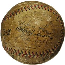 1928 New York Yankees Team Signed Baseball. Mur