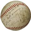 Image 1 : 1934 Chicago Cubs Team Signed Baseball. Tremend