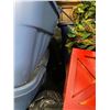 Image 8 : Storage Locker Contents Locker 3822 4x10