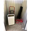 Image 2 : Storage Locker Contents 8036  5x5