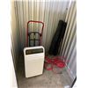 Image 3 : Storage Locker Contents 8036  5x5