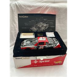 Team Caliber 2000 Monty Carlo 1:24 scale