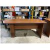 Image 1 : Office desk