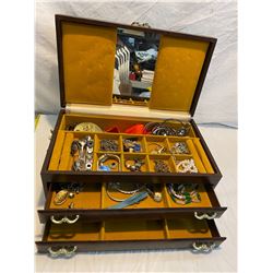 Jewelry box and contents
