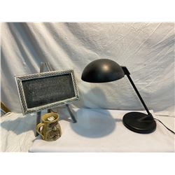 Lot lamp, Chalkboard, mug