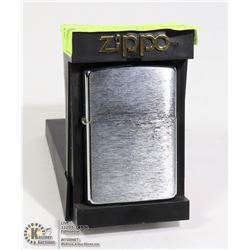 ZIPPO 1995 NEW OLD STOCK MADE IN CANADA