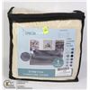 Image 1 : STRETCH FURNITURE COVER FOR SOFA