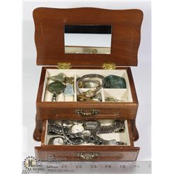 ESTATE JEWELRY BOX WITH CONTENTS