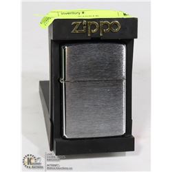 ZIPPO 1995 NEW OLD STOCK MADE IN CANADA