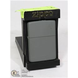 ZIPPO 1994 NEW OLD STOCK MADE IN CANADA