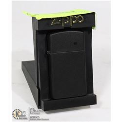 ZIPPO 1996 NEW OLD STOCK MADE IN CANADA