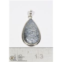 #40-DENDRITIC OPAL PENDANT