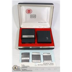VINTAGE SCHICK 2000  STATE  RETRACTABLE RAZOR BOX
