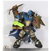 Image 1 : WORLD OF WARCRAFT FIGURINE 8" TALL
