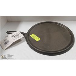 NEW FLAT ROUND CAST IRON SKILLET PERFECT FOR