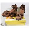 Image 1 : WOMENS KAYMAN 4" WEDGE SANDAL BROWN DIAMONDBACK