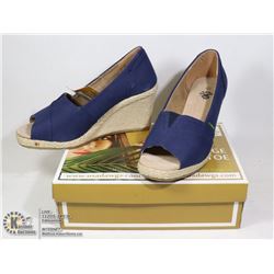 WOMENS KAYMAN 3" WEDGE OPEN TOE NAVY CANVAS