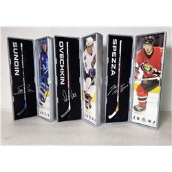 10)  LOT OF 3 COLLECTIBLE NHL STARS HOCKEY