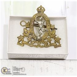 WW2 ROYAL CANADIAN SIGNAL CORPS CAP BADGE