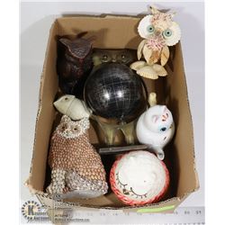 BOX OF OWL DECOR