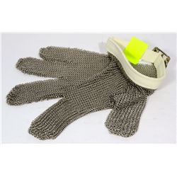 `METAL SIZE SMALL CUTTING GLOVE