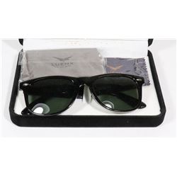 SUNGLASSES WITH CARRY BAG AND WIPE CLOTH