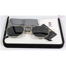 SUNGLASSES WITH CARRY BAG AND WIPE CLOTH