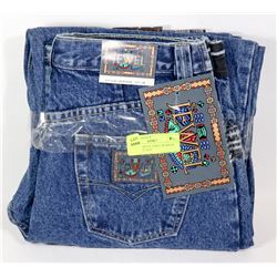 TWO PAIRS OF JEWEL WOMENS JEANS SIZE 32/32