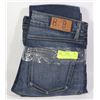 Image 1 : 2 PAIRS OF BLUE BLOOD 27/34 BLUE JEANS