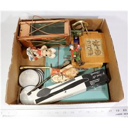 FLAT OF RANDOM ANTIQUES