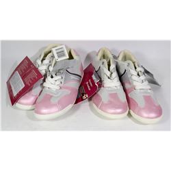 TWO PAIRS OF PEPPERTS KINDER SNEAKERS SIZE EU 34
