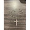 Image 2 : 10K WHITE GOLD CZ SET CROSS PENDANT WITH 10K CHAIN